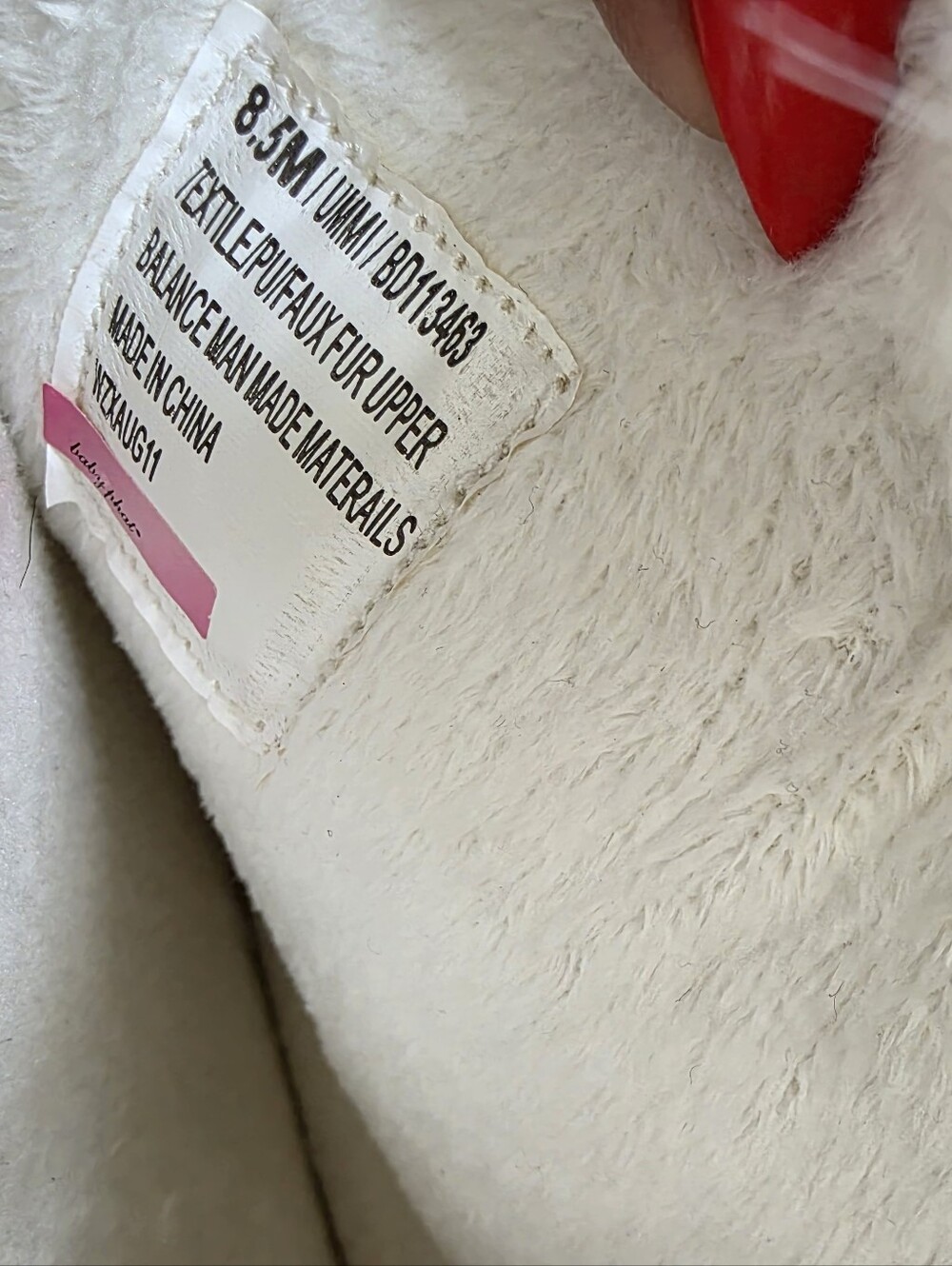 Vtg Baby Phat White Faux Fur Mid-Calf Winter Boots Y2K McBling 8.5M Apres - Picture 8 of 13